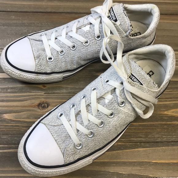 Converse Shoes - Converse Sneakers size 9